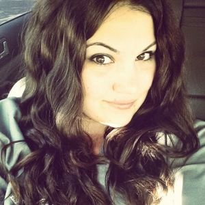 Meet your Posher, Tara